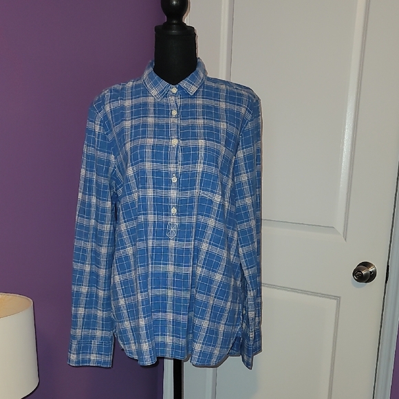 J Crew Women's Boy Fit Multi Plaid half button down L/S shirt Sz: Large - Picture 2 of 8